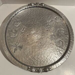 Vintage Hand Wrought Hammered Aluminum Lazy Susan w Tulip Design